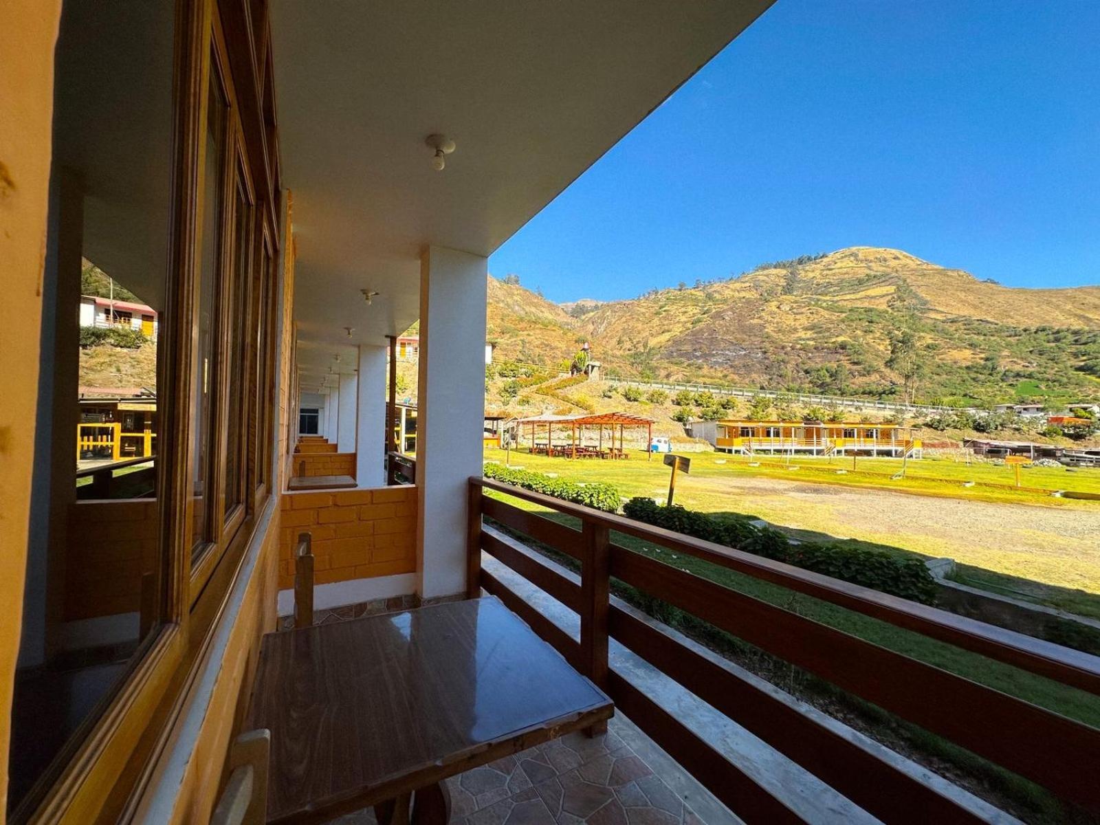 Tambo Lodge Canta Exterior foto